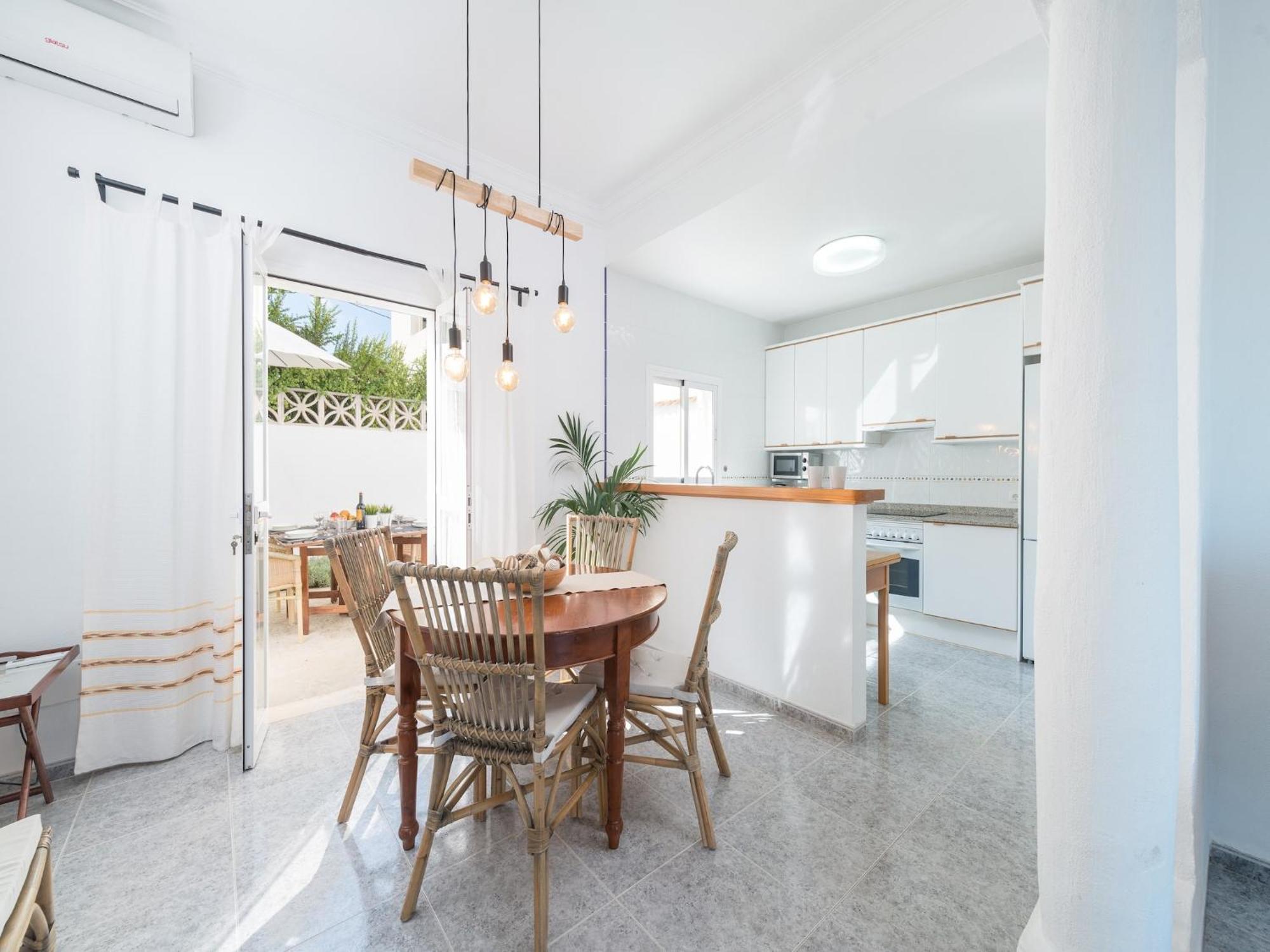 Terrific House In With Wifi