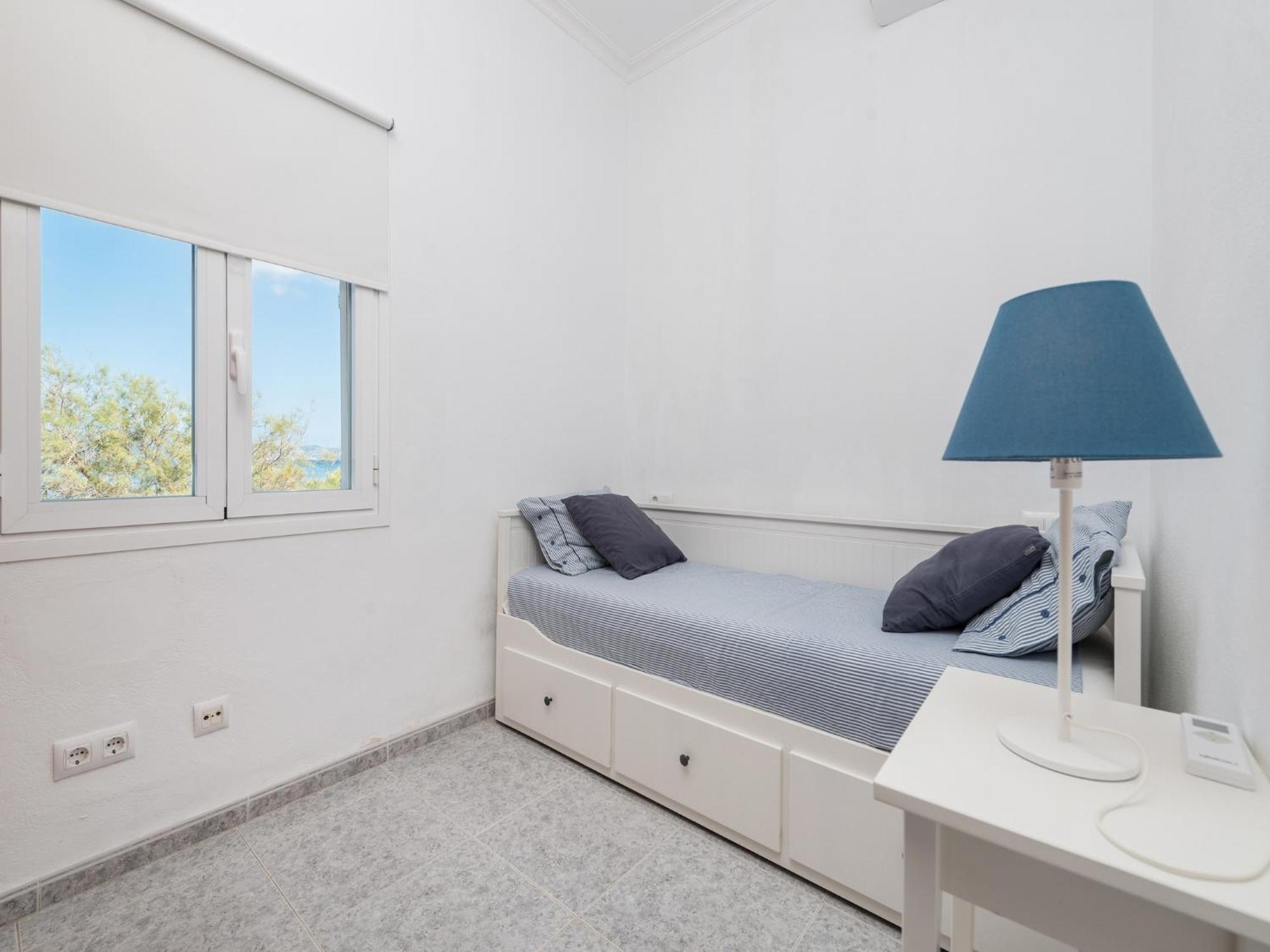 Terrific House In With Wifi Chaleter
